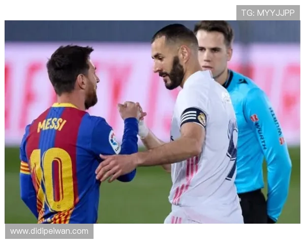 阿扎尔:本泽马最强队友 梅西最强对手 阿扎尔:本泽马最强队友 梅西最强对手